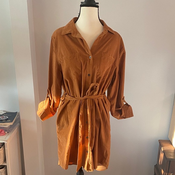Lucky Brand Dresses & Skirts - Lucky brand fine corduroy dress size medium pockets tie waist